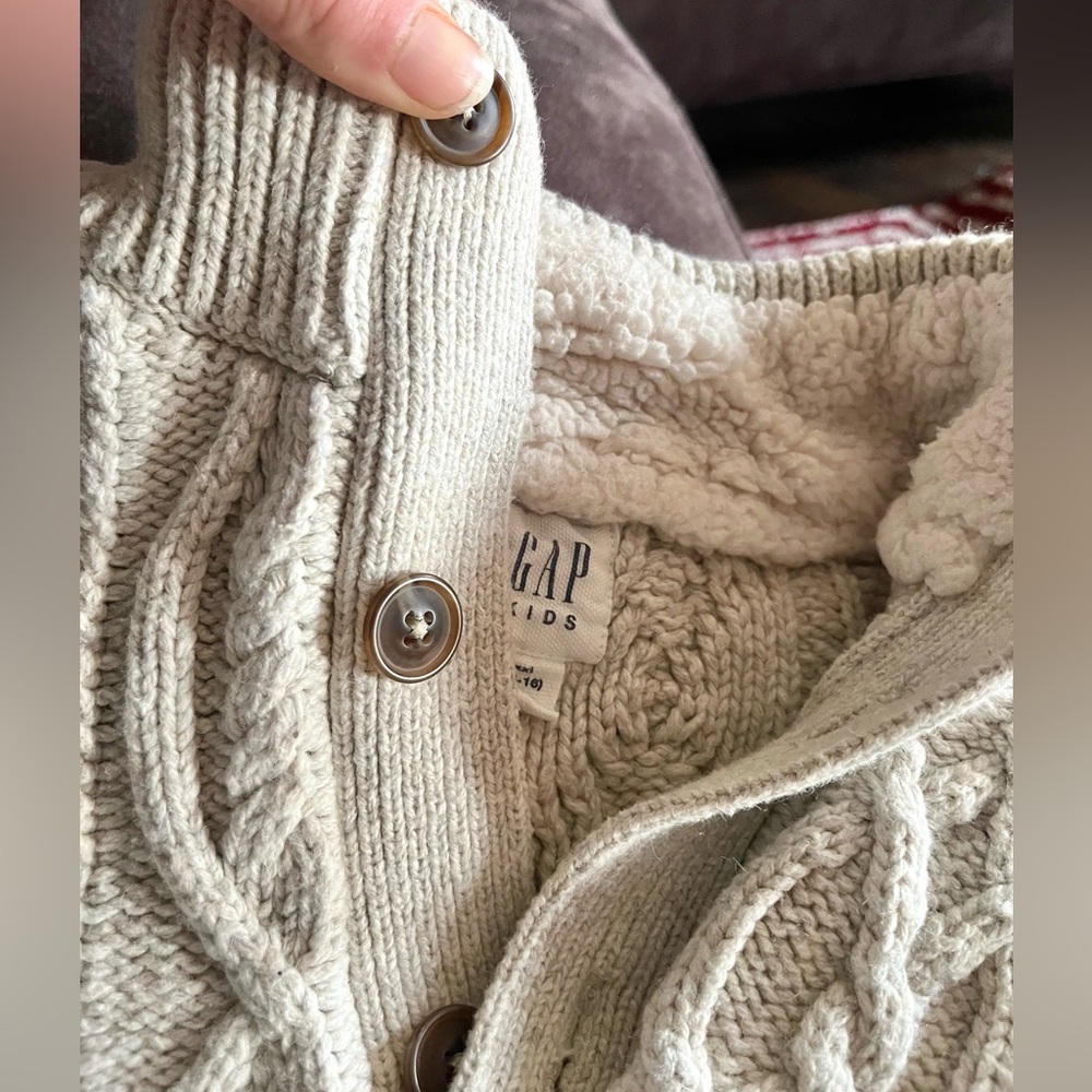 Kids Cableknit Collared Sweater - Picture 5 of 8